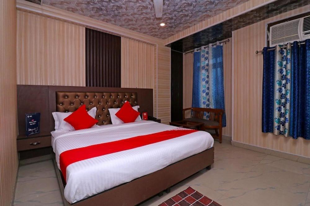 Airport Hotel Runway New Delhi Exterior photo